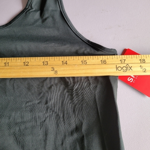 Spanx Transformation Black Side Zipper Racerback Tank Top Size M NWT - Picture 12 of 13